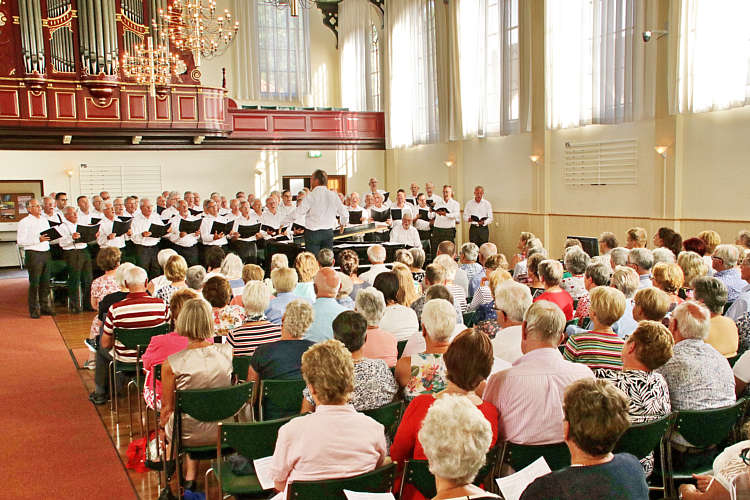 10 juni 2018-Avond zangdienst met Martin Mans projectkoor_13